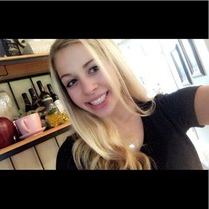 Meet your Posher, Rachel